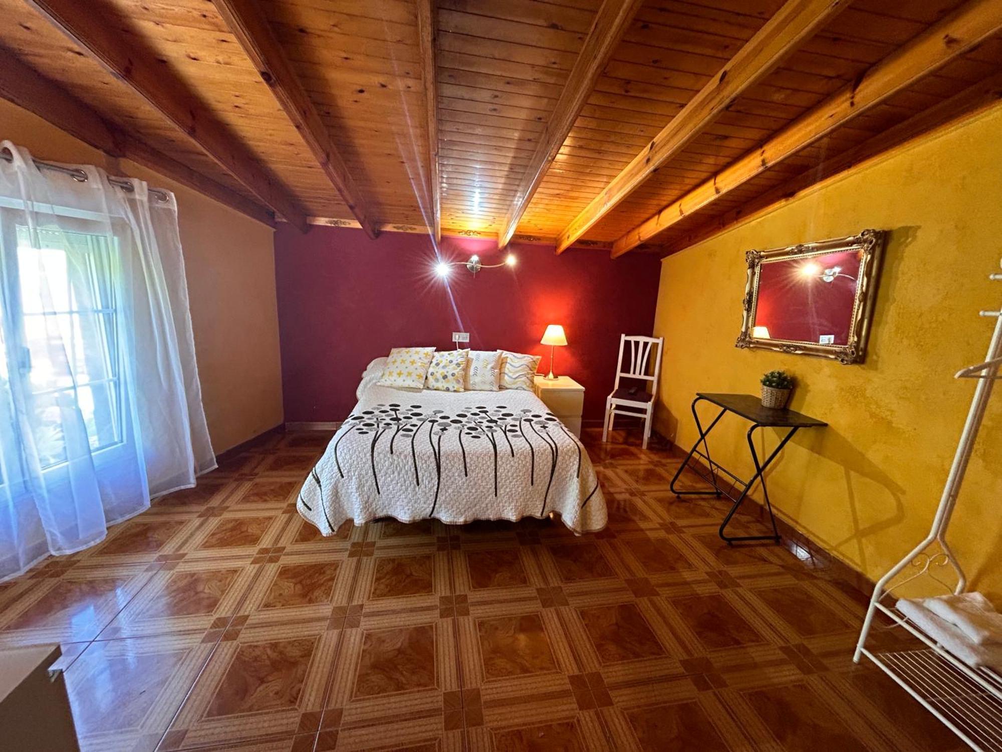 Hostal El Carro Laredo Luaran gambar
